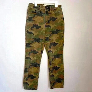 Madewell High Rise Slim Boyjean, Camouflage Pattern, Size 27, EUC